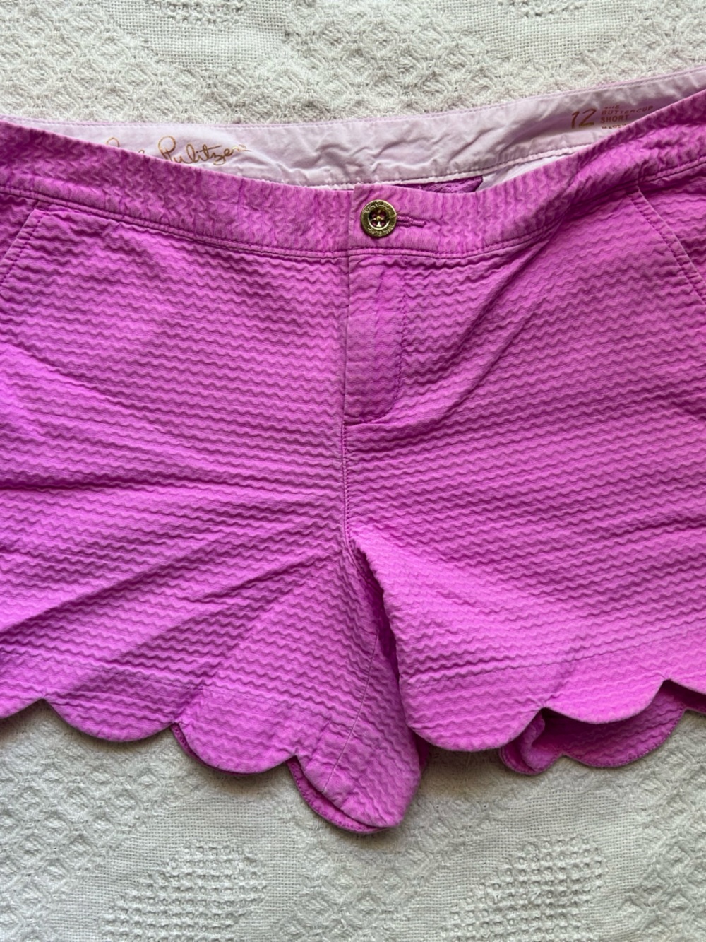 Lilly Pulitzer Bright Pink Buttercup Scallop Hem Women's Shorts
